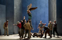 Der Adler eine Attrappe