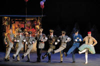 Die M�nner-Chorusline